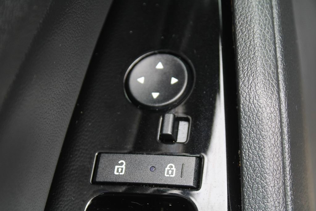 Used 2024 Kia Sportage SX image 21