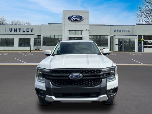 Used 2024 Ford Ranger Lariat w/ FX4 Off-Road Package AWD/4WD image 3