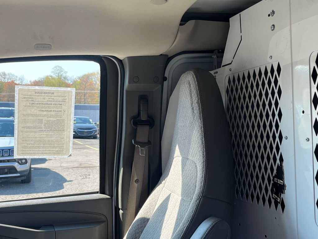 Used 2019 Chevrolet Express 2500 Extended w/ Driver Convenience Package RWD image 18