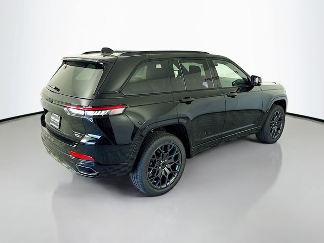 New 2025 Jeep Grand Cherokee Summit image 7