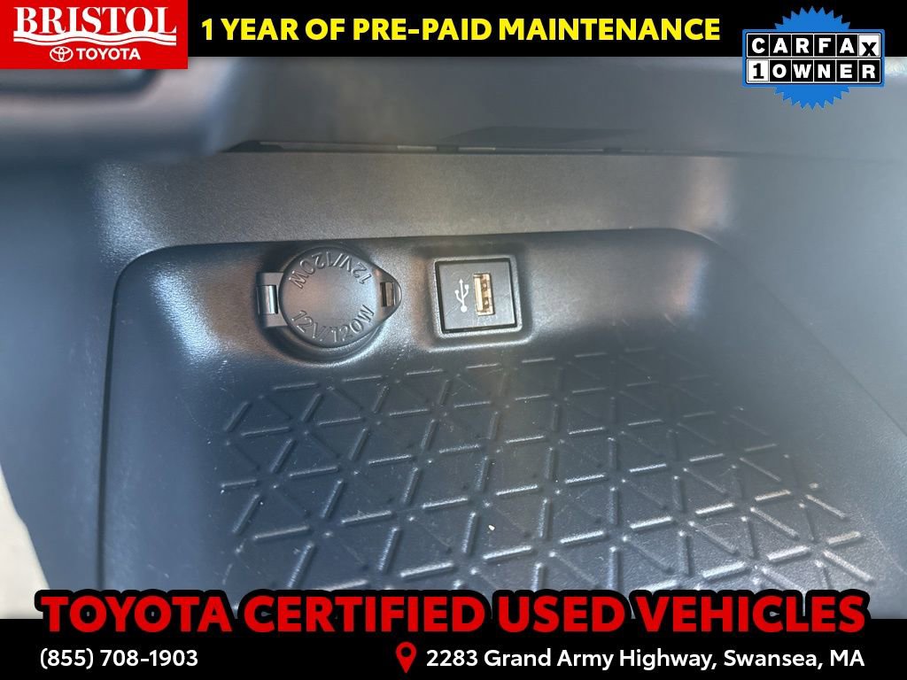Certified 2025 Toyota RAV4 LE image 27