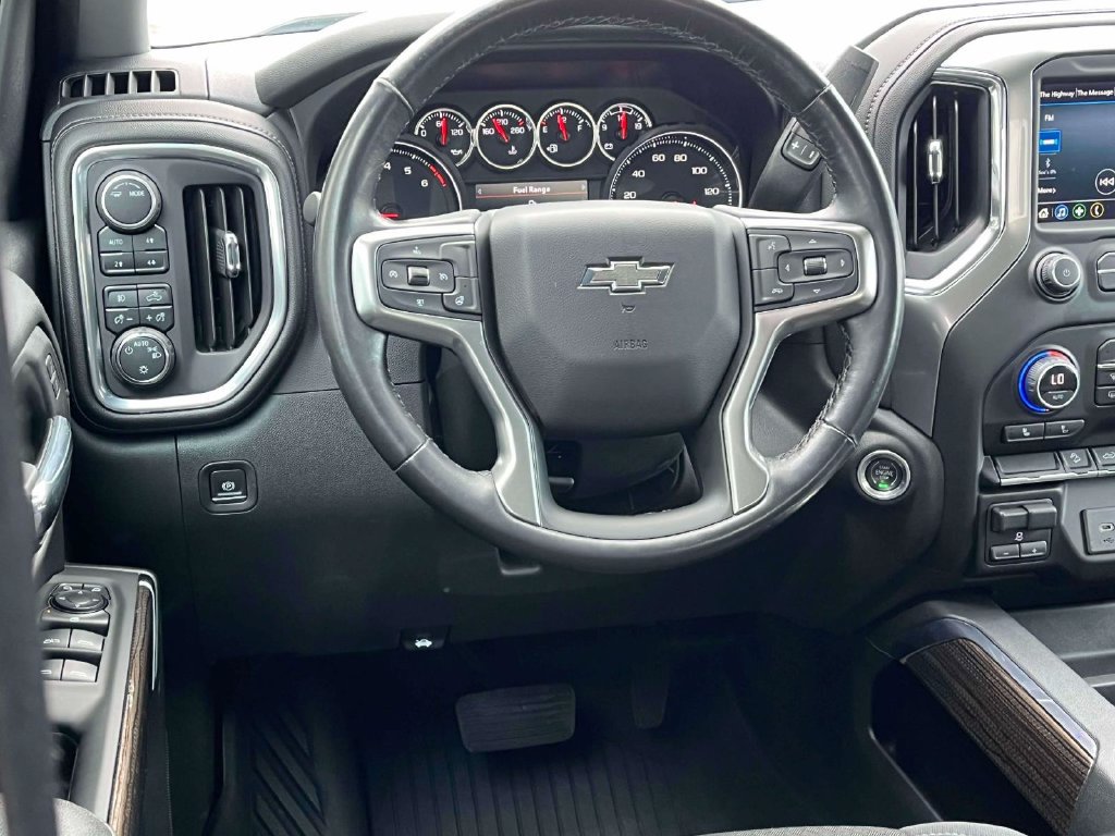 Certified 2022 Chevrolet Silverado 1500 LT Trail Boss w/ LPO, Dark Essentials Package AWD/4WD image 12