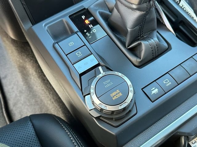 New 2026 Toyota Tacoma Limited AWD/4WD image 28
