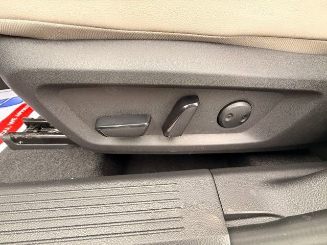 New 2026 Nissan Rogue SV image 14