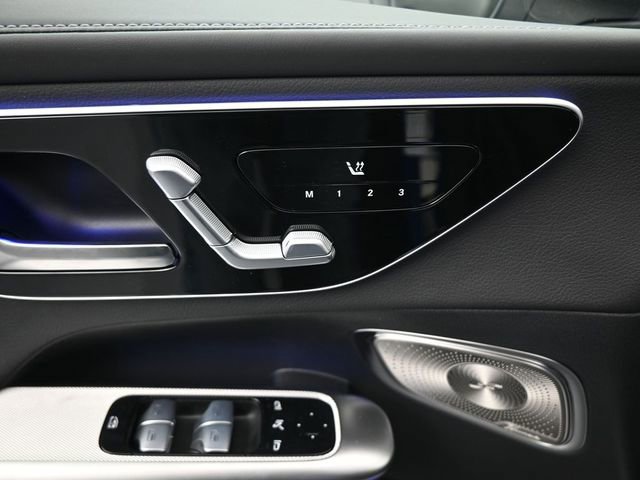 New 2026 Mercedes-Benz GLC 300 image 21