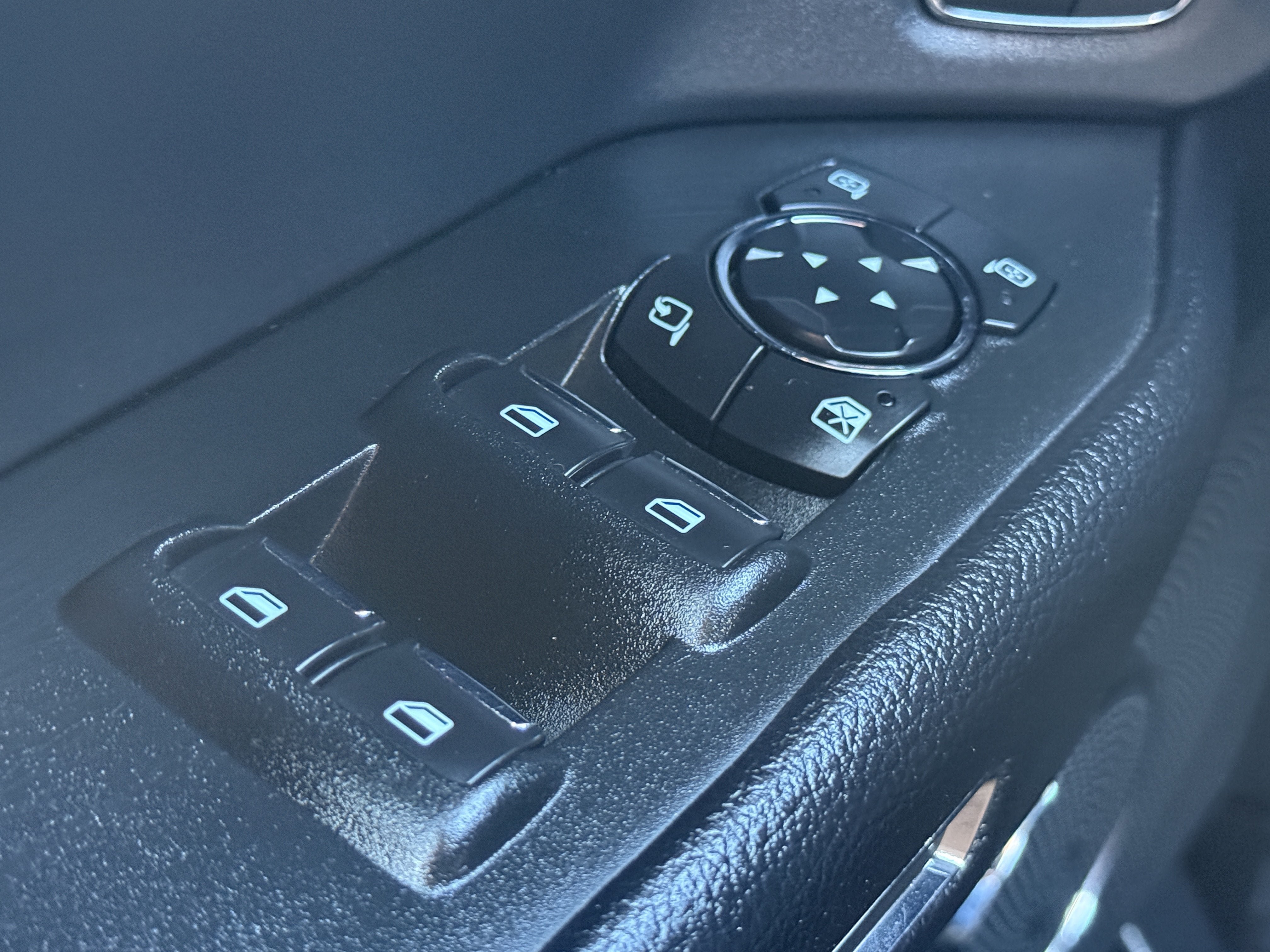 Used 2020 Ford Expedition XLT w/ Equipment Group 202A AWD/4WD image 22