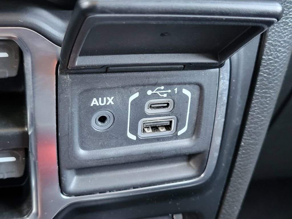 Used 2021 Jeep Wrangler Unlimited Rubicon image 14