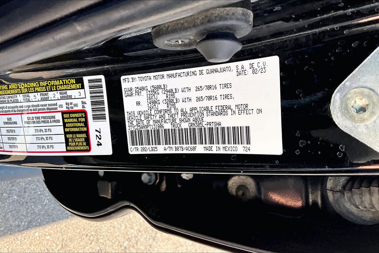 Used 2023 Toyota Tacoma TRD Pro AWD/4WD image 34