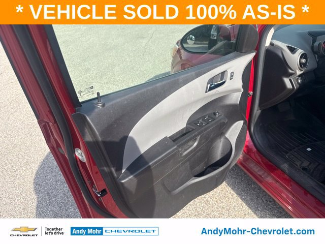 Used 2014 Chevrolet Sonic LTZ FWD image 11