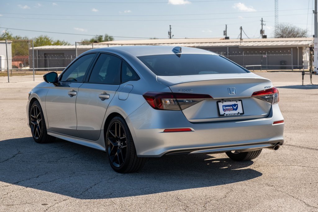 Used 2025 Honda Civic Sport image 5