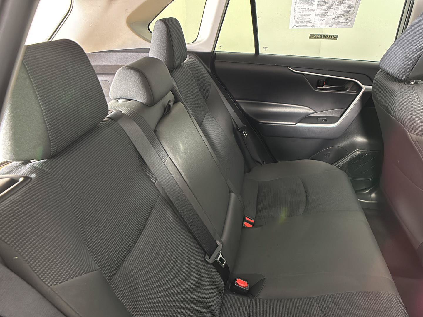 Used 2025 Toyota RAV4 LE AWD/4WD image 50