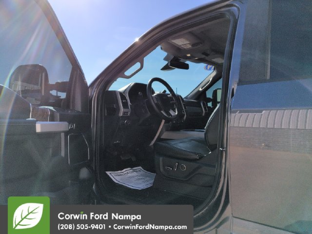 Used 2019 Ford F250 Lariat w/ Lariat Ultimate Package AWD/4WD image 9