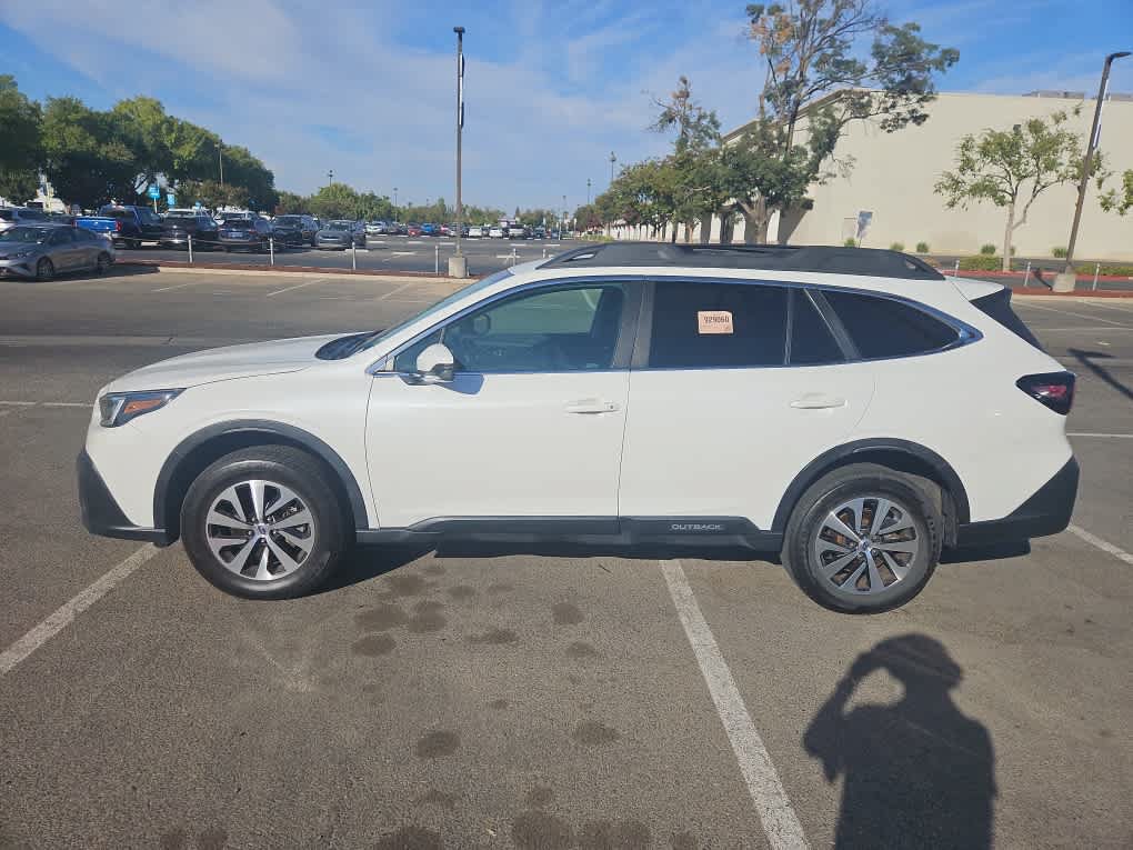 Used 2021 Subaru Outback Premium AWD/4WD image 4