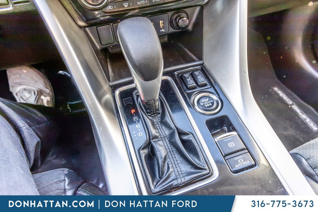 Used 2022 Mitsubishi Eclipse Cross AWD image 9
