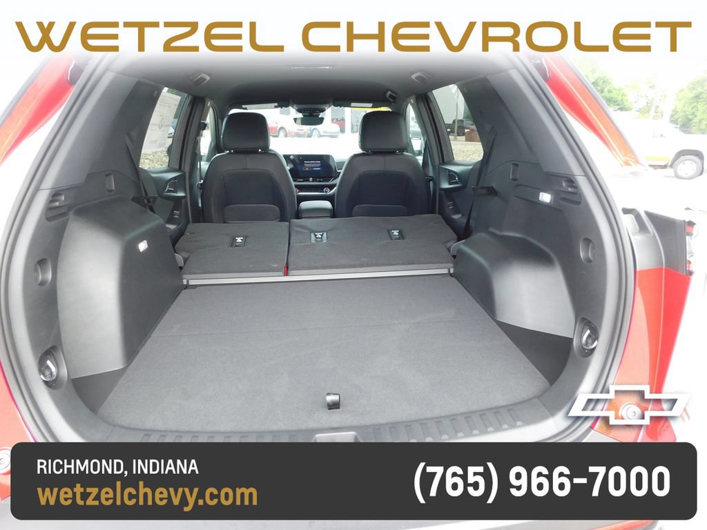 New 2026 Chevrolet Equinox RS w/ Safety and Technology Package FWD image 24