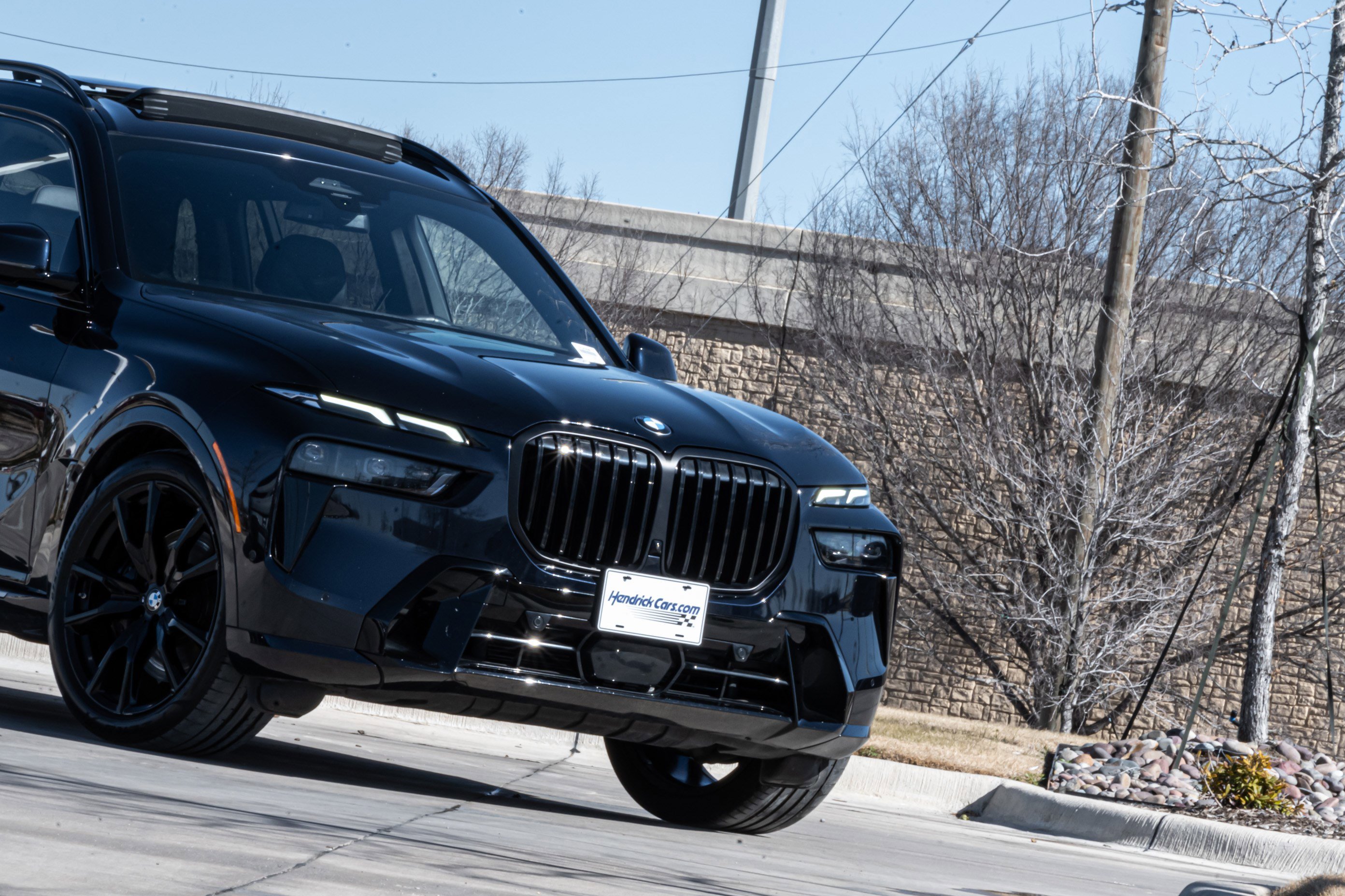 Certified 2024 BMW X7 xDrive40i w/ Executive Package image 5