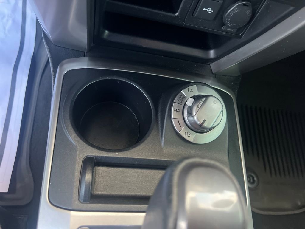 Used 2020 Toyota 4Runner SR5 Premium image 26