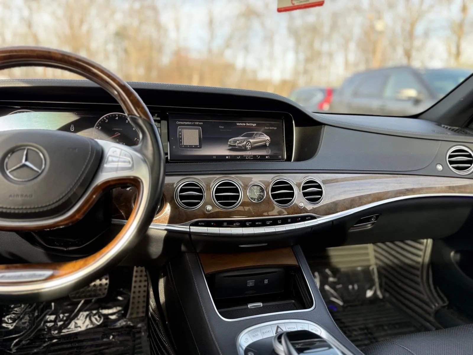 Used 2015 Mercedes-Benz S 550 4MATIC Sedan image 27
