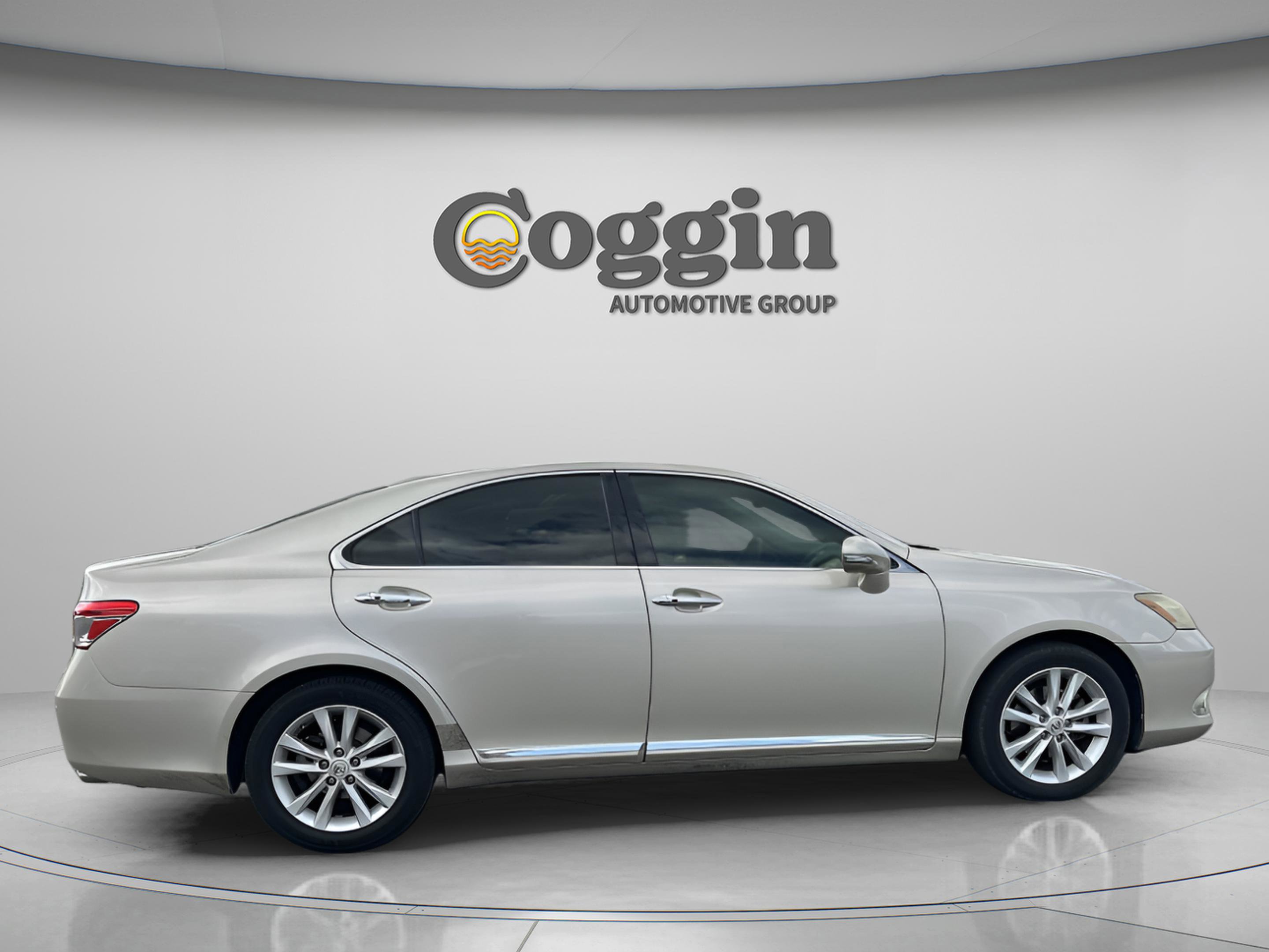 Used 2010 Lexus ES 350 image 7