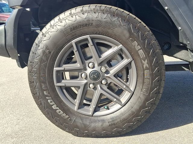 Used 2024 Jeep Wrangler Sport S image 8