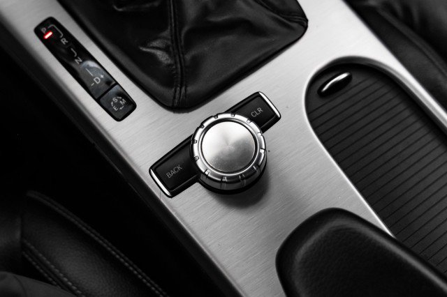 Used 2014 Mercedes-Benz SLK 250 image 26