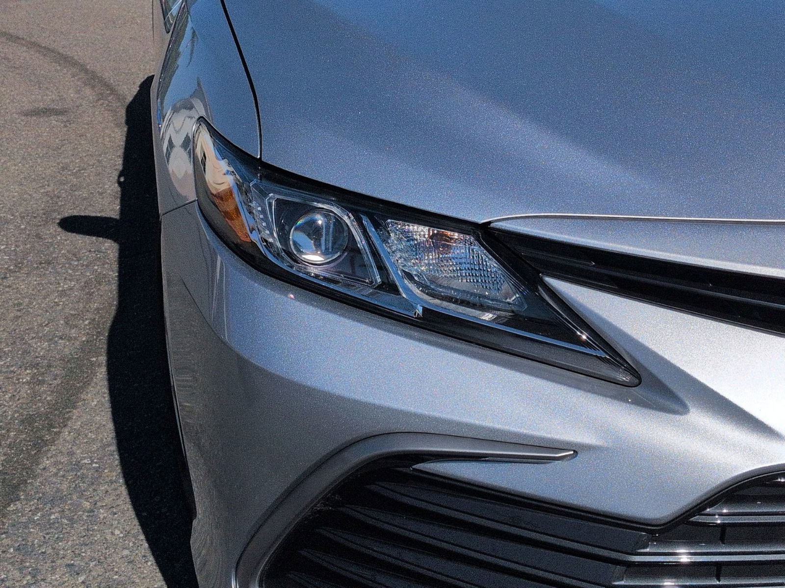 Used 2024 Toyota Camry LE image 10