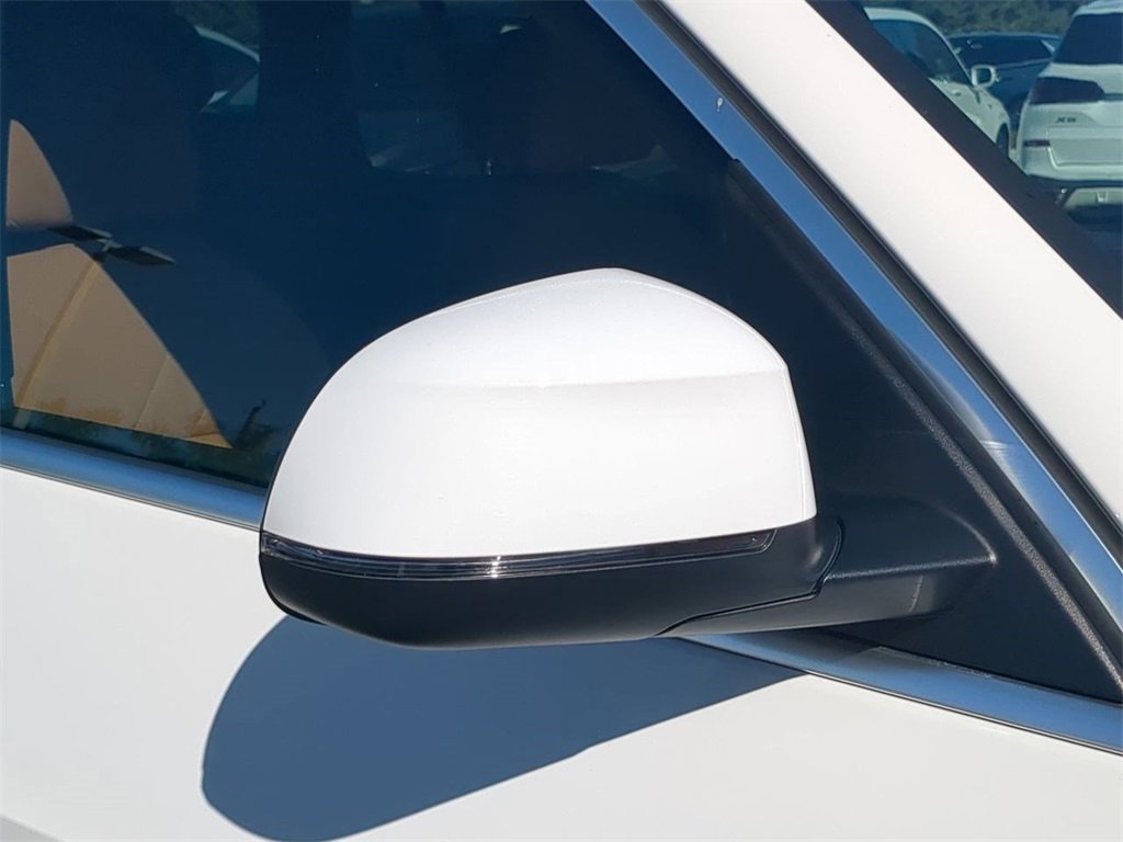 Used 2026 BMW X5 xDrive40i image 13