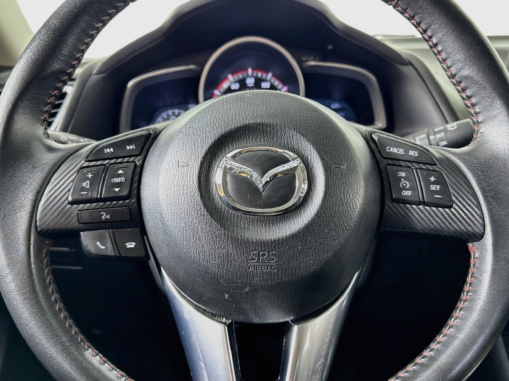 Used 2014 MAZDA MAZDA3 i Touring FWD image 16
