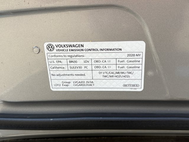 Used 2020 Volkswagen Tiguan SE FWD image 10