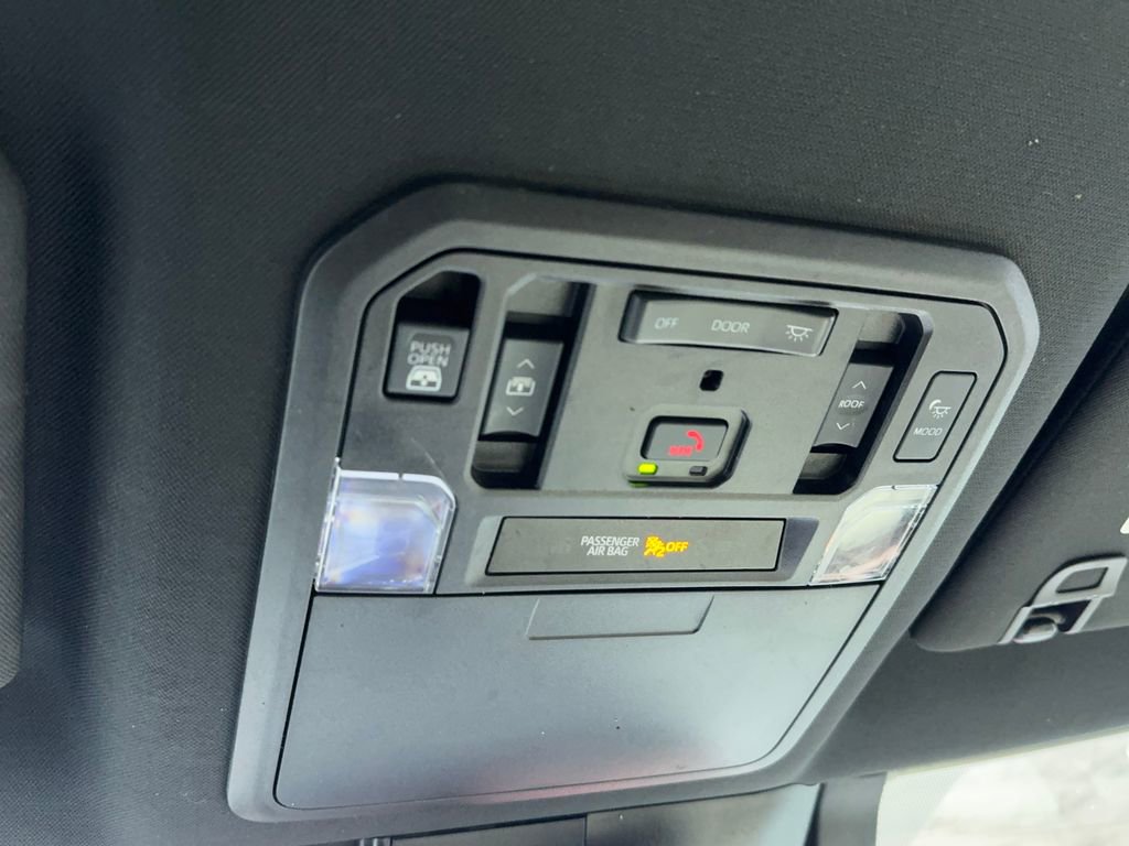 Used 2022 Toyota Tundra 1794 Edition image 32