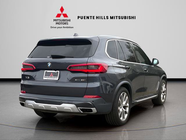 Used 2019 BMW X5 xDrive50i w/ Parking Assistance Package AWD/4WD image 4