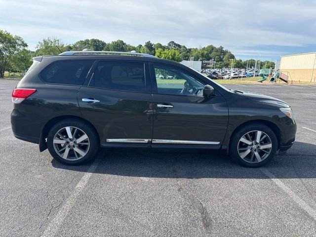Used 2015 Nissan Pathfinder Platinum w/ Cargo Package AWD/4WD image 25