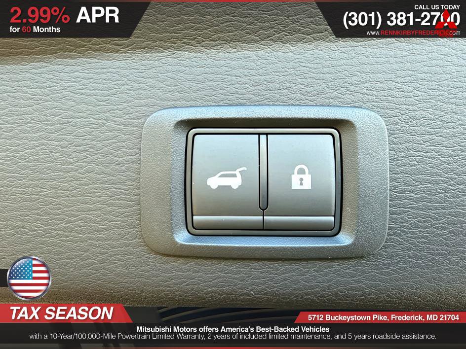 Used 2026 Mitsubishi Outlander Trail Edition image 10