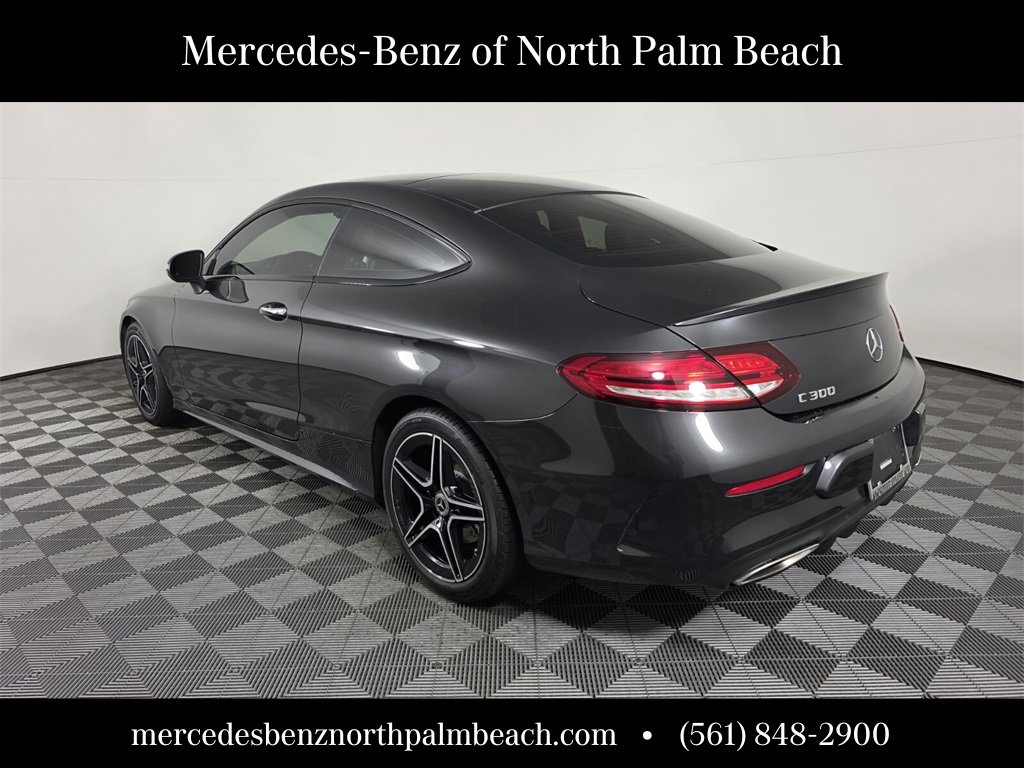 Used 2022 Mercedes-Benz C 300 Coupe image 4
