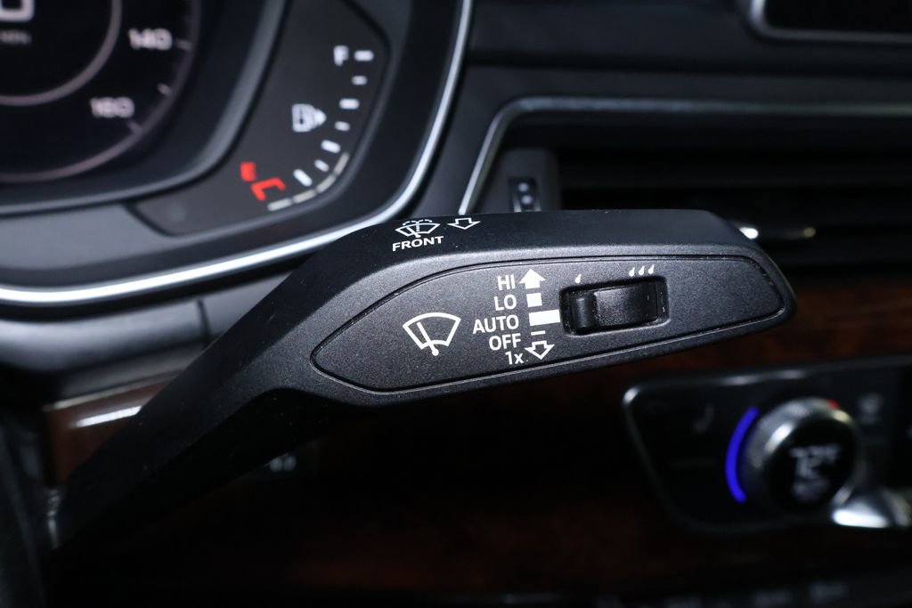 Used 2019 Audi A4 2.0T Premium Plus w/ Premium Plus Package image 29