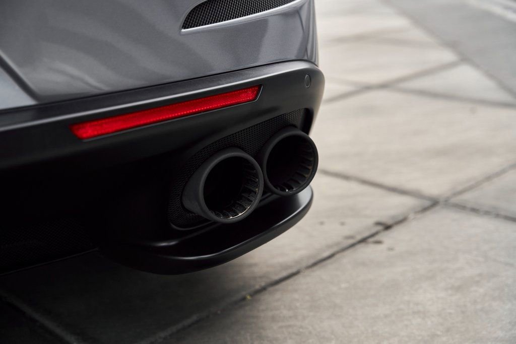 Used 2020 Ferrari GTC4Lusso T RWD image 12