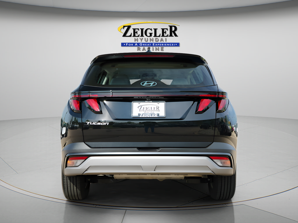 Certified 2026 Hyundai Tucson SE FWD image 6