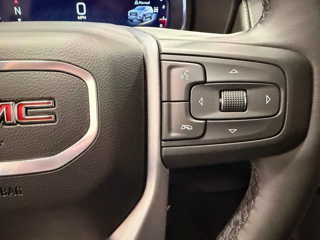 Used 2024 GMC Yukon SLT w/ SLT Luxury Package AWD/4WD image 37