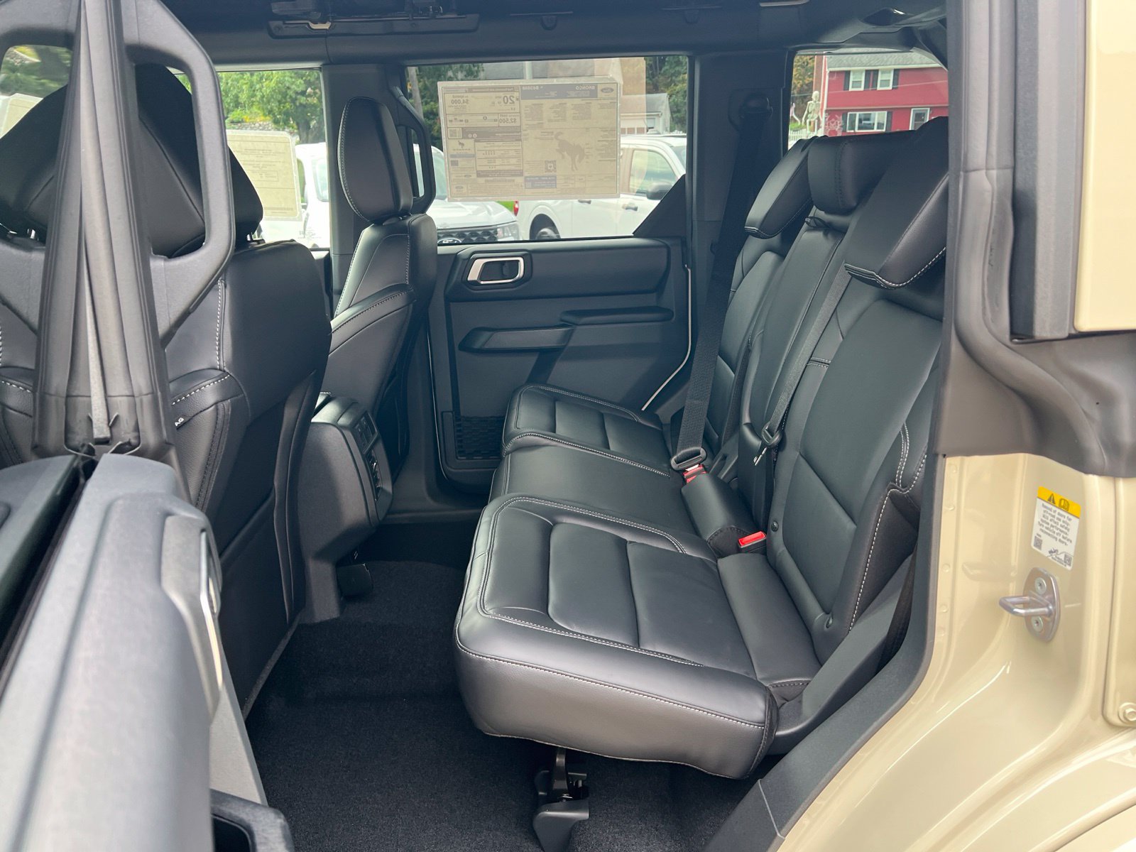 New 2026 Ford Bronco Outer Banks AWD/4WD image 15