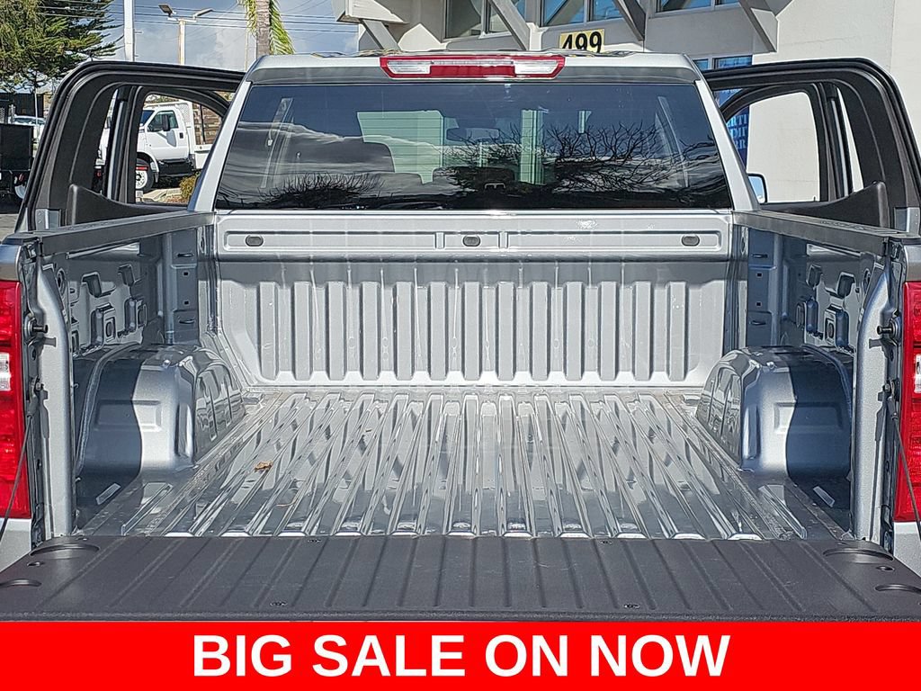 New 2026 Chevrolet Silverado 1500 Custom AWD/4WD image 12