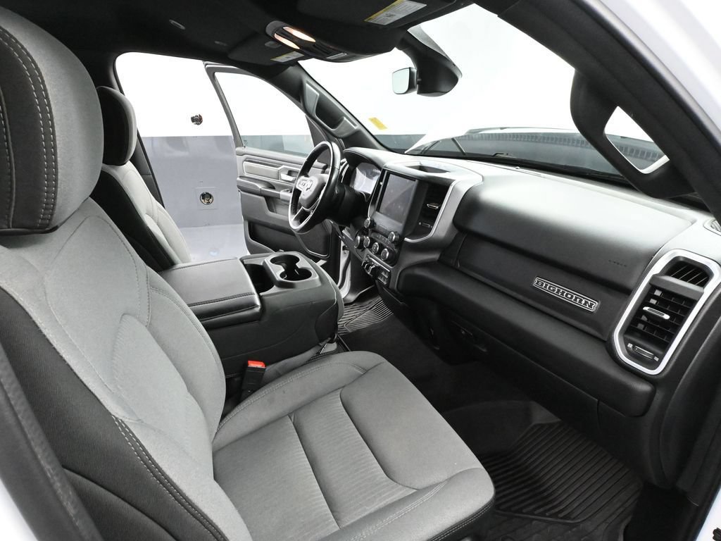 Used 2022 RAM 1500 Big Horn AWD/4WD image 50