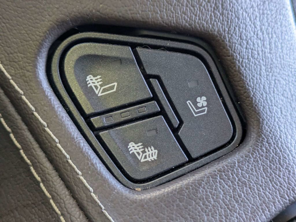 Used 2017 Chevrolet Tahoe Premier image 20