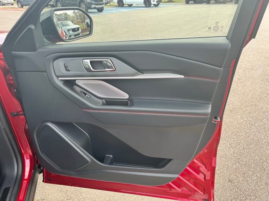 New 2026 Ford Explorer ST image 8