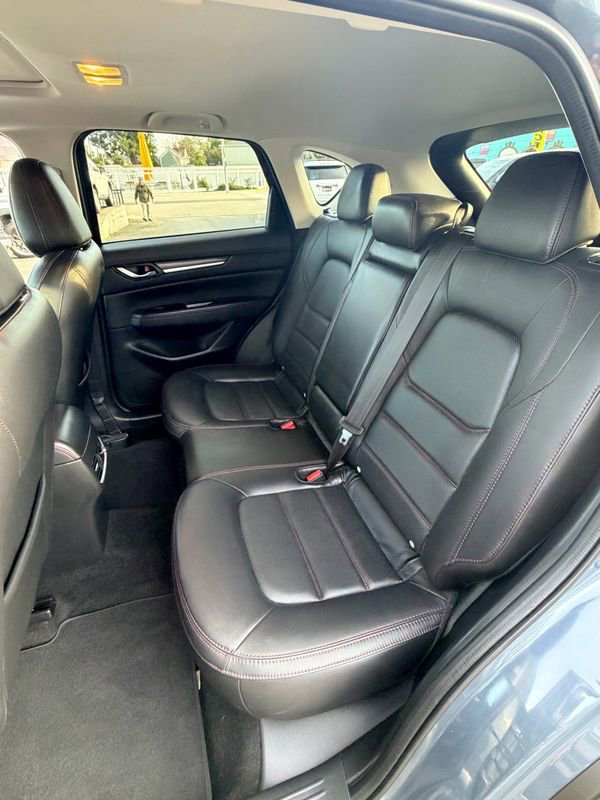 Used 2024 MAZDA CX-5 Carbon Edition image 25