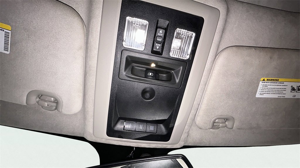 Used 2018 RAM 3500 Laramie Longhorn image 28