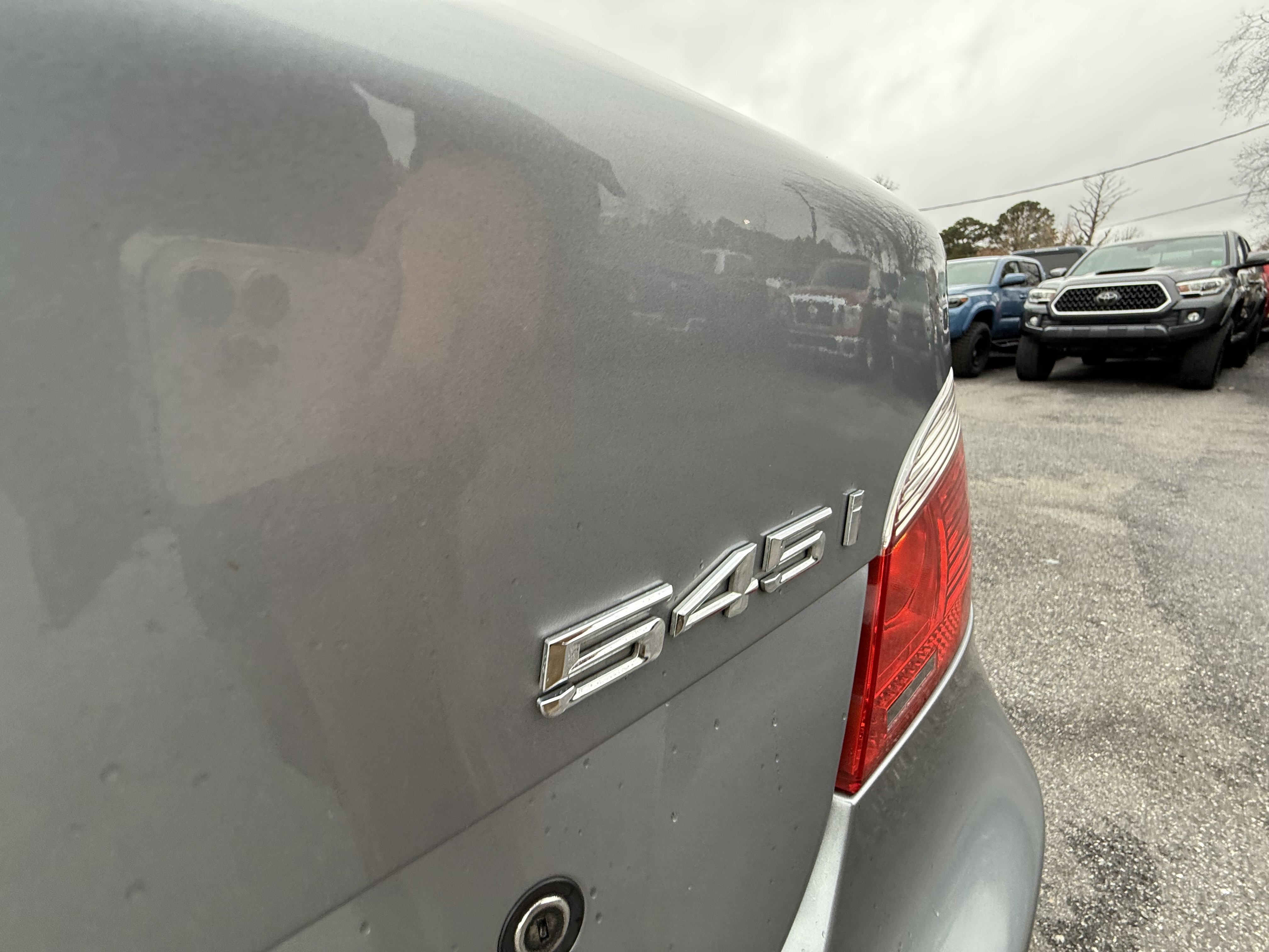 Used 2004 BMW 545i Sedan image 30