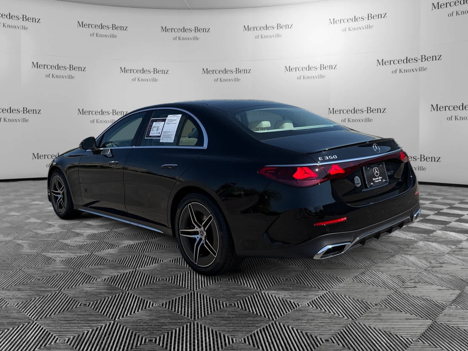 Used 2026 Mercedes-Benz E 350 4MATIC Sedan video 3