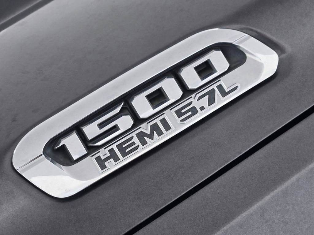 Used 2019 RAM 1500 Laramie image 10