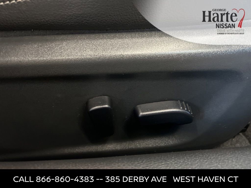 Certified 2019 Nissan Altima 2.5 Platinum image 39