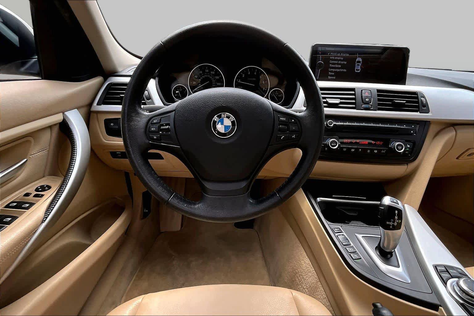 Used 2013 BMW 328i Sedan RWD image 6